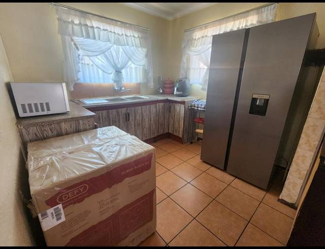 2 BEDROOM HOUSE FOR SALE IN LOTUS GARDENS